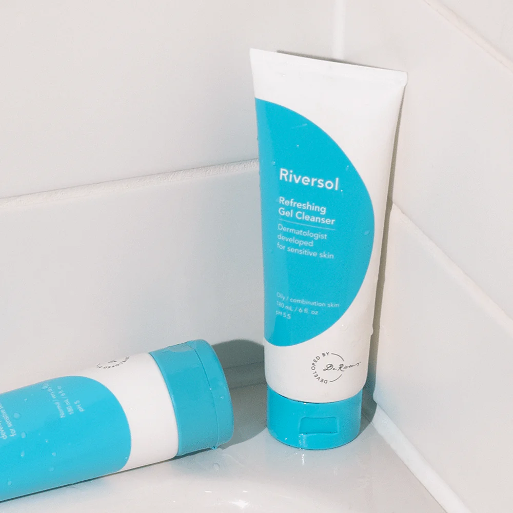 Refreshing Gel Cleanser - Image 3